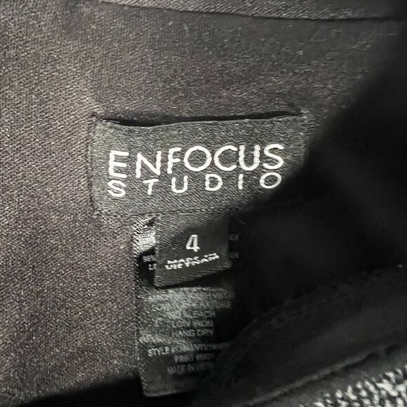 En Focus Studio Women's Dress Size 4 Gray Black Short Sleeves Front Pockets - Picture 3 of 6